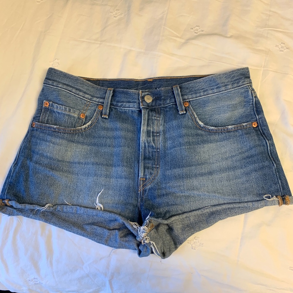Levi’s distressed denim shorts